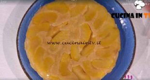 È sempre mezzogiorno | Torta di mele in padella ricetta Daniele Persegani