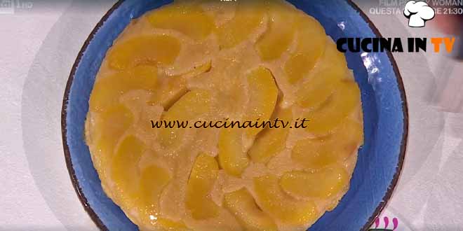È sempre mezzogiorno | Torta di mele in padella ricetta Daniele Persegani