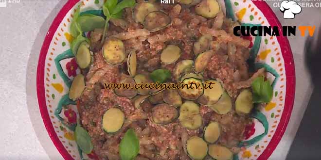 È sempre mezzogiorno | Busiate alla trapanese ricetta Fabio Potenzano