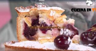 È sempre mezzogiorno | Crostata con ciliegie e crema allo yogurt ricetta Barbara De Nigris