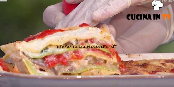 È sempre mezzogiorno | Lasagna bianca ai peperoni ricetta gemelli Billi
