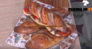 È sempre mezzogiorno | Pane cunzato ricetta Fulvio Marino