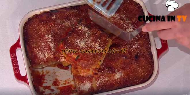 È sempre mezzogiorno | Parmigiana di patate e zucchine ricetta Daniele Persegani