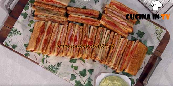 È sempre mezzogiorno | Pizza toast ricetta gemelli Billi