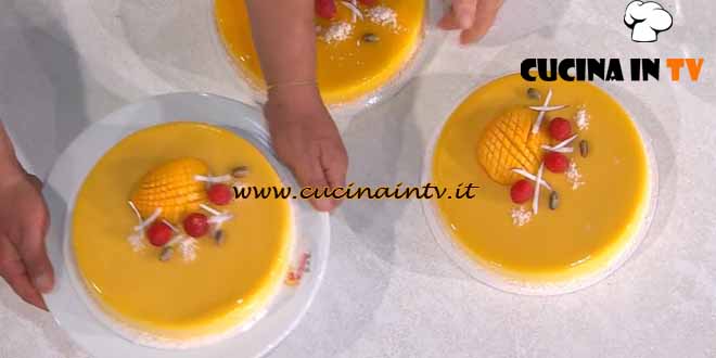 È sempre mezzogiorno | Torta esotica ricetta Sal De Riso