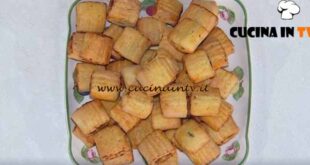 È sempre mezzogiorno | Biscotti di mele ricetta Natalia Cattelani