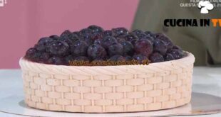 È sempre mezzogiorno | Cestino di uva fragola ricetta Sal De Riso