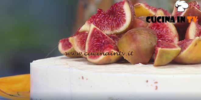 È sempre mezzogiorno | Cheesecake fichi noci e miele ricetta Natalia Cattelani