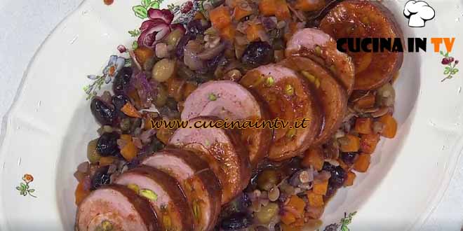 È sempre mezzogiorno | Filetto di maiale glassato con caponata ricetta Fabio Potenzano