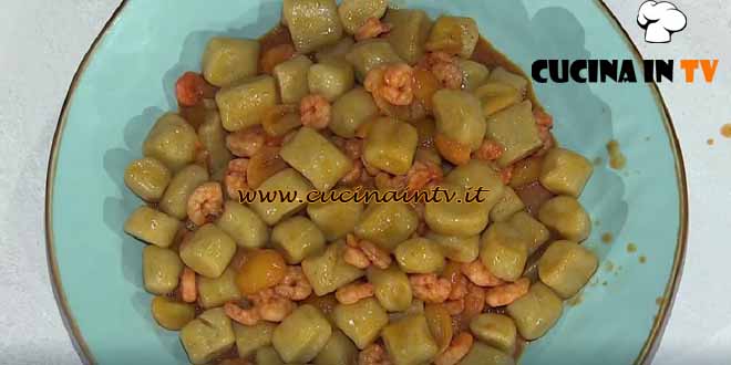 È sempre mezzogiorno | Gnocchetti di zucchine e ricotta ricetta Daniele Persegani