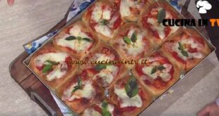È sempre mezzogiorno | Margherita soffice in teglia ricetta Fulvio Marino