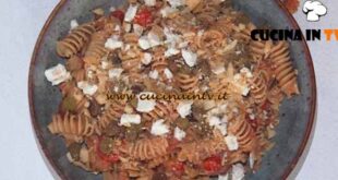 È sempre mezzogiorno | Pasta fredda alla mediterranea ricetta zia Cri