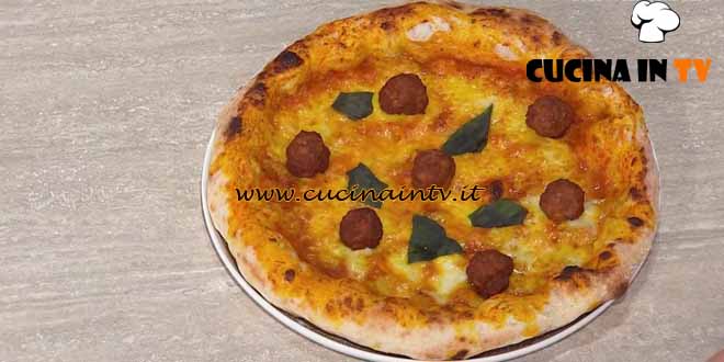 È sempre mezzogiorno | Pizza Bollywood ricetta Vincenzo Capuano