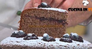 È sempre mezzogiorno | Torta di grano saraceno ai mirtilli ricetta Cristian Bertol