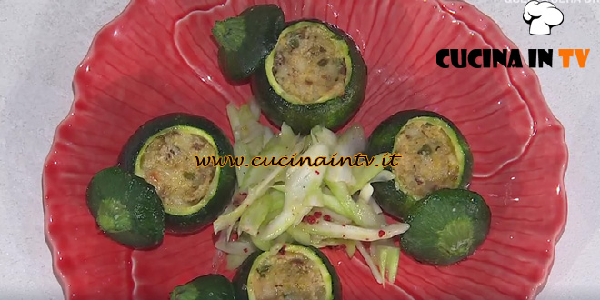 È sempre mezzogiorno | Zucchine ripiene ricetta Antonella Ricci