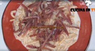 È sempre mezzogiorno | Passatelli panna e prosciutto ricetta zia Cri