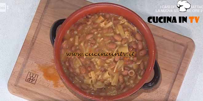 È sempre mezzogiorno | Pasta e fagioli veloce ricetta Sonia Peronaci
