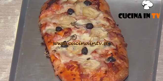È sempre mezzogiorno | Pizza capricciosa di Halloween ricetta Fulvio Marino