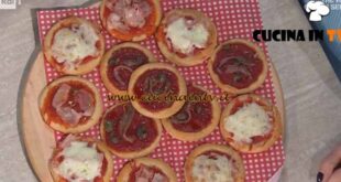 È sempre mezzogiorno | Pizzette del gondoliere ricetta Fulvio Marino