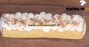 È sempre mezzogiorno | Rotolo di panna e nocciole ricetta Barbara De Nigris